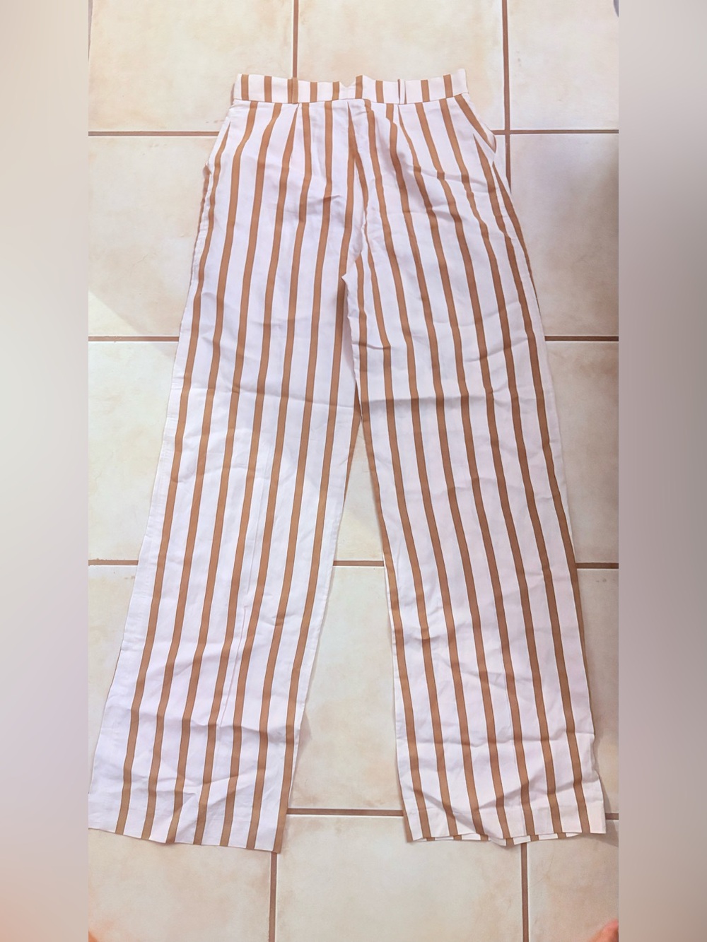 Striped Wide-Leg Men’s Pants in White and Tan